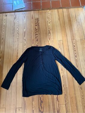 Magnetic Me Black Long Sleeve Nursing Top Size S 4/6 Modal Snap Front